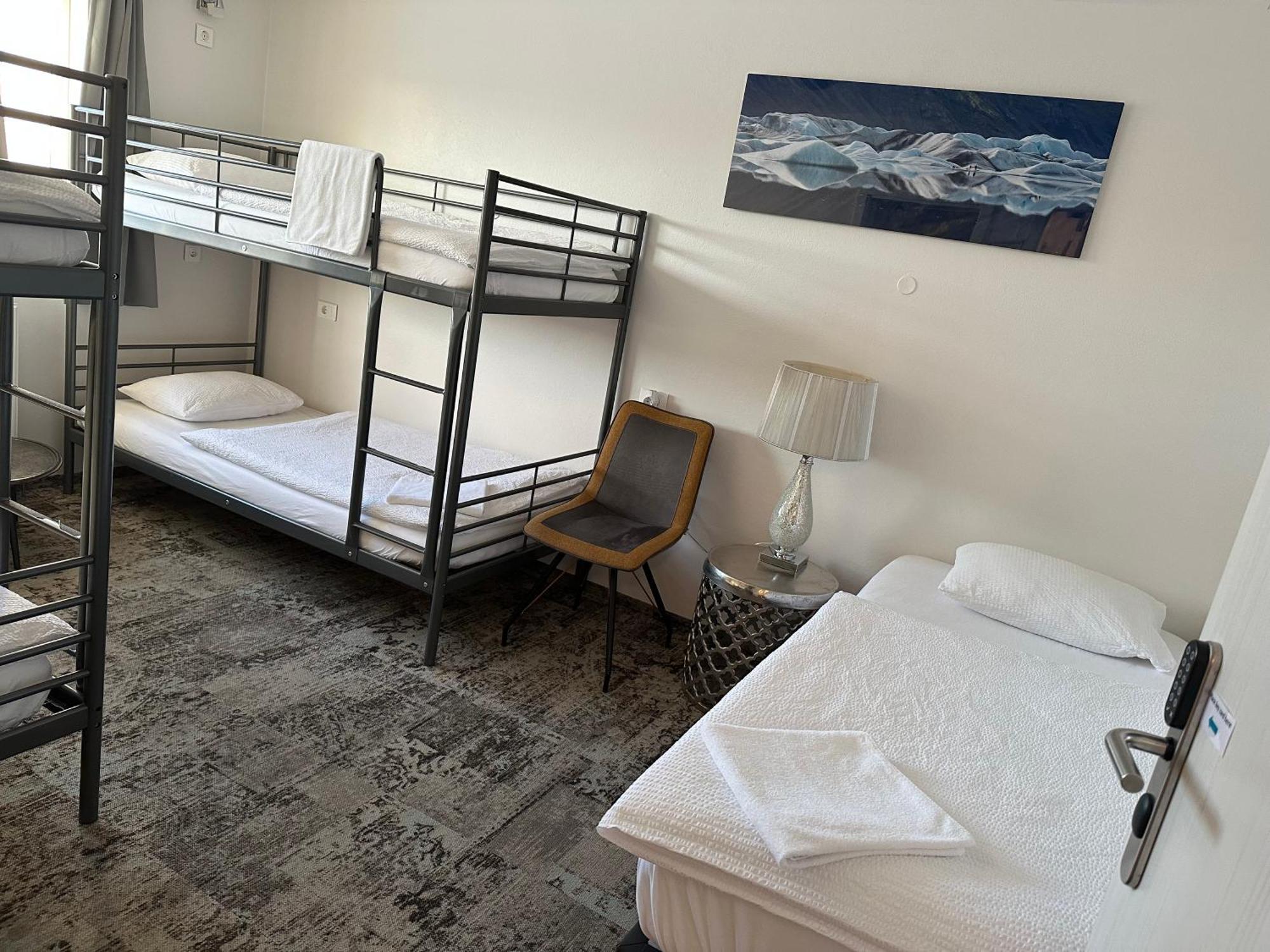 Hoefn Hostel Eksteriør billede